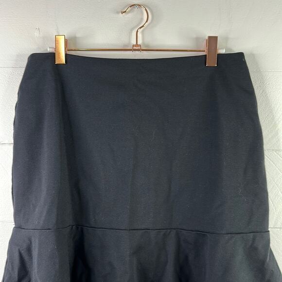 BANANA REPUBLIC Black Stretchy Soft Mini Ruffle Skater Skirt Size 6 Petite - Picture 5 of 9